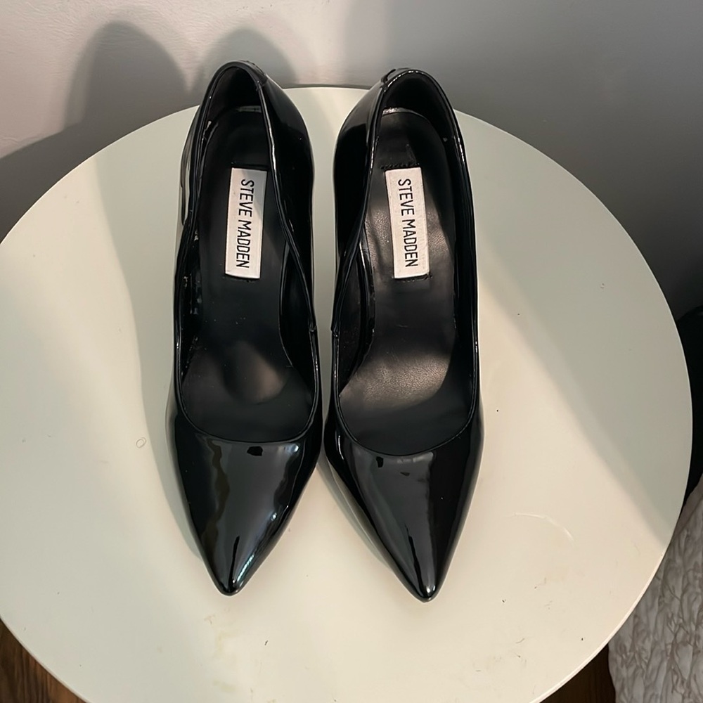 Steve Madden Patent Leather Pumps